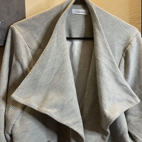 Calvin Klein Textured Knit Jacket Drape Open Front Topper Gray Size Unknown - Picture 2 of 6